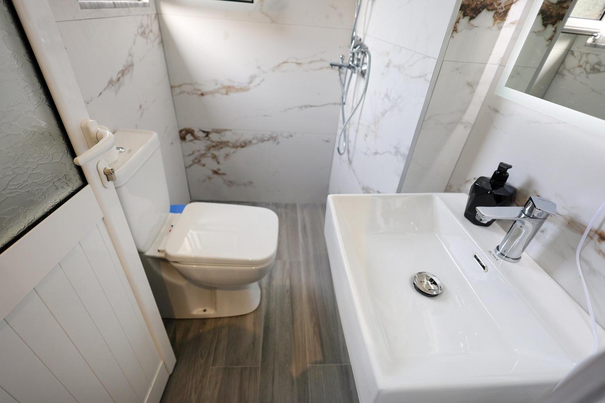 Guesthouse Noke Μπεράτ Εξωτερικό φωτογραφία